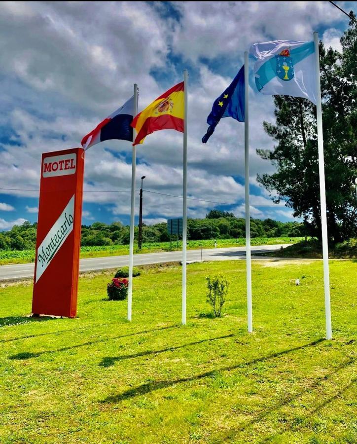 Motel Montecarlo Lugo Bagian luar foto